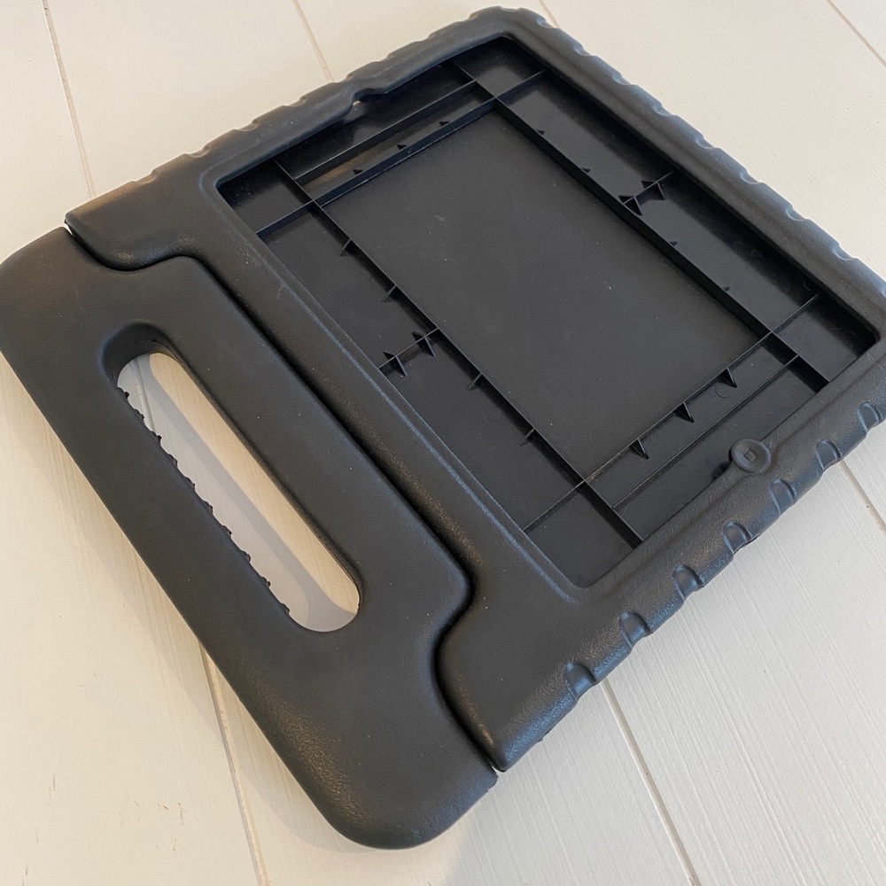 Kid box tablet holder